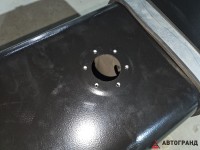 Гидробак закабинный в сборе 1470х520х310мм (200/228 л) с кронштейнами с фильтром Гидробак закабинный в сборе 1470х520х310мм (200/228 л) с кронштейнами с фильтром