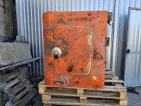 Топливный бак для экскаватора Hitachi ZX330