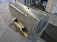 Топливный бак Volvo/RVI 1730х710х690, 690 литров, D-образный