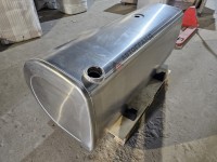 Топливный бак Volvo/RVI 1730х710х690, 690 литров, D-образный