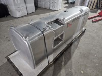 Топливный бак Volvo 2155х710х690, 870 литров, D-образный с лестницей