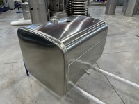 Топливный бак 980х650х700, 400 литров с патрубком перелива